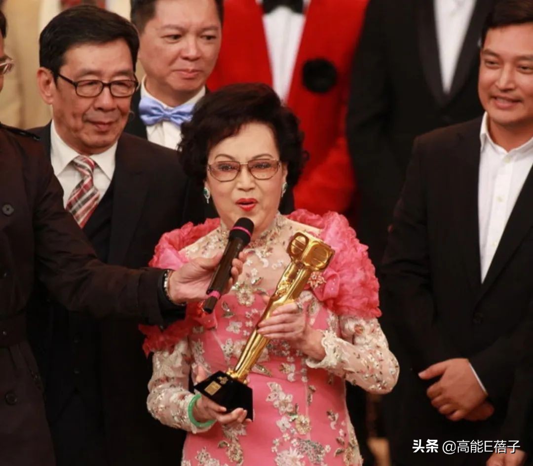 我们失去的不仅是青春,我已失去了太多的甜蜜