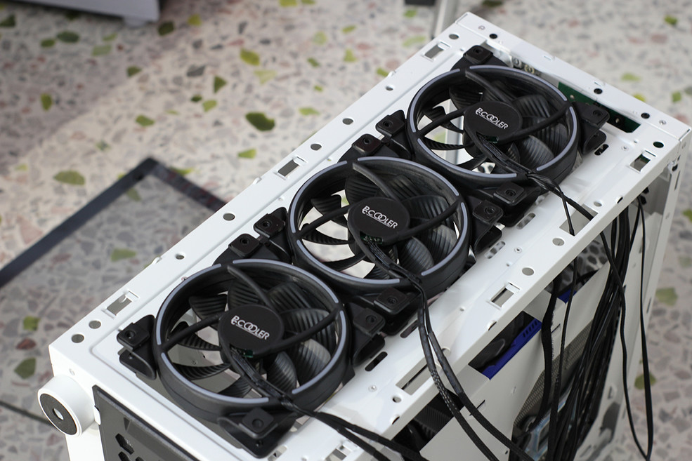 麻雀虽小，用“料”十足——Tt（Thermaltake）挑战者H3机箱体验