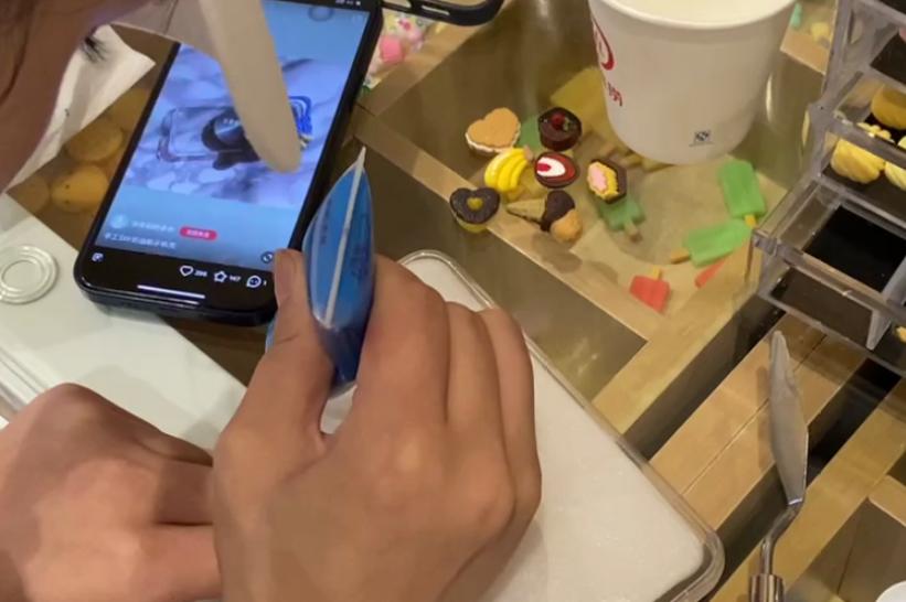 奶油手机壳热销第一名,奶油手机壳挣钱吗