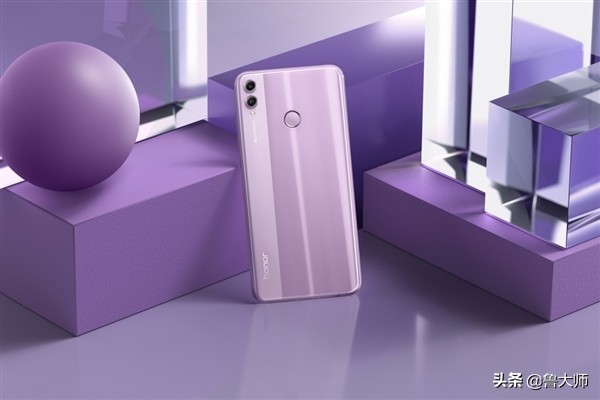 机情烩：降至899元！6.5寸+AI双摄+3750mAh千元爆款