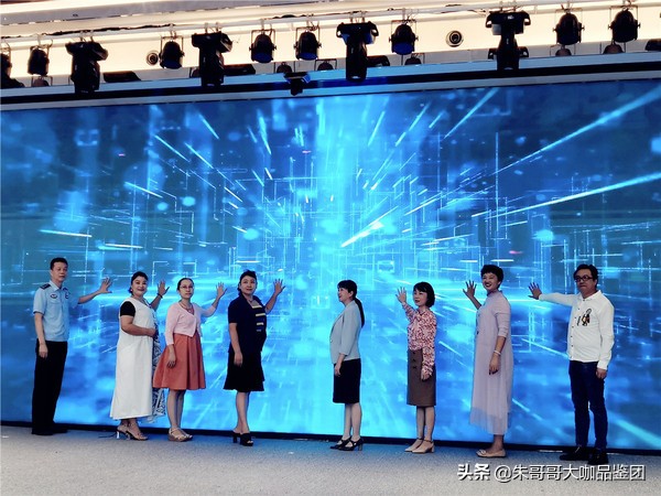 拒绝舌尖浪费文明用餐成新常态,勤俭节约杜绝舌尖上的浪费为主题