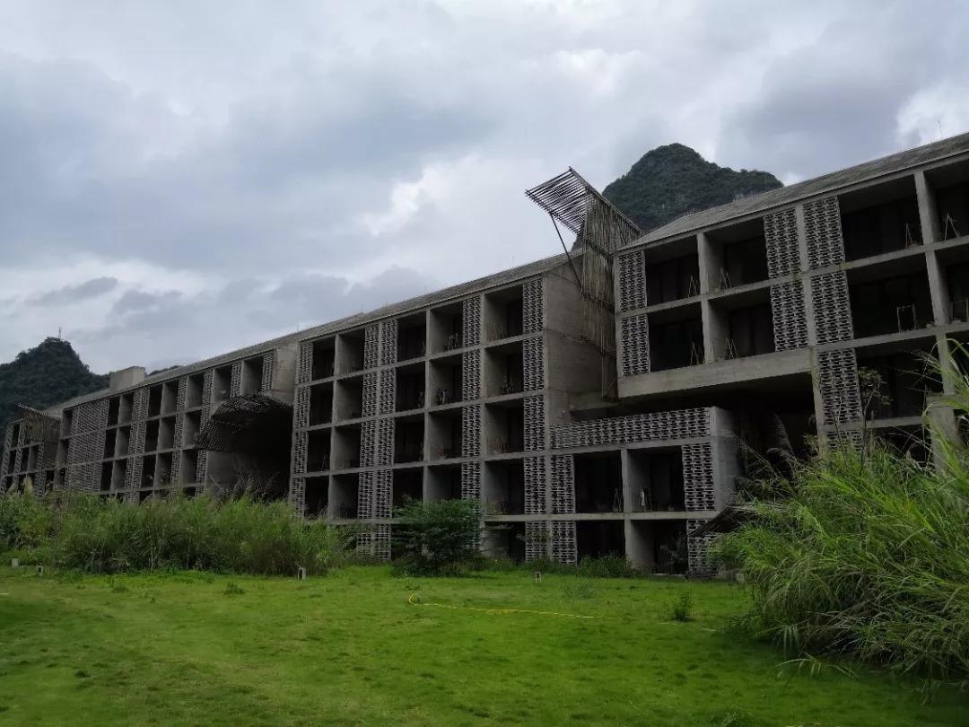 桂林阳朔糖厂改造酒店,阳朔老糖厂酒店