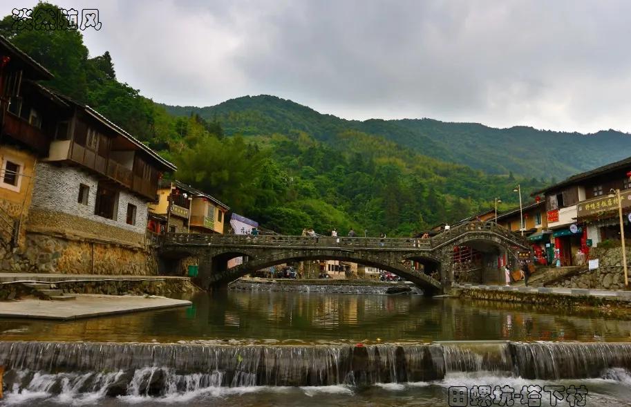 寻梦云水谣，探访福建南靖土楼，漫步厦门大学