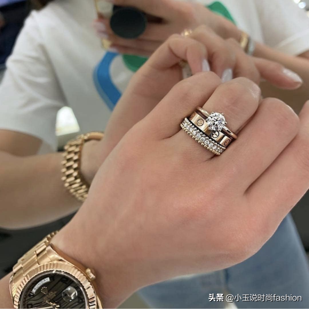 戒指男女戴法和意义十个手指,男女戒指的正确戴法图解