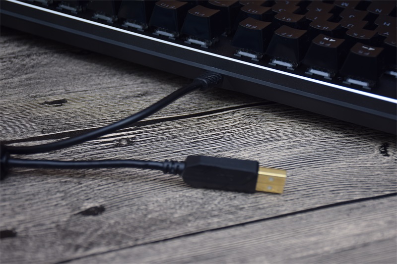 《胜利的曙光》,富勒破晓之神换键盘几个键失灵了