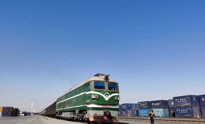 一座年轻的城市石河子,石河子年轻的城