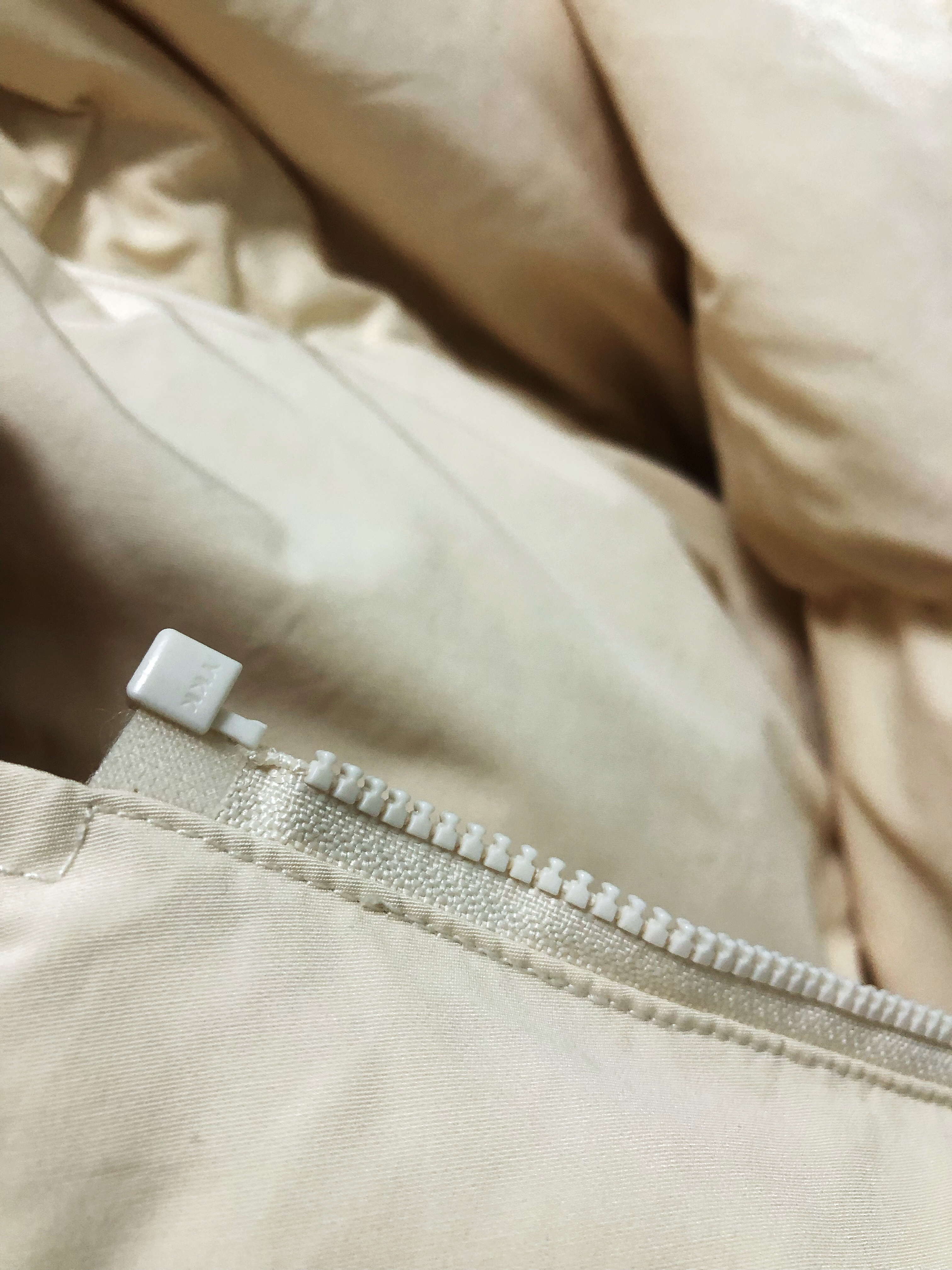 线上洗衣靠谱吗？用户在懒得喜平台洗衣服，遭损坏竟无人搭理