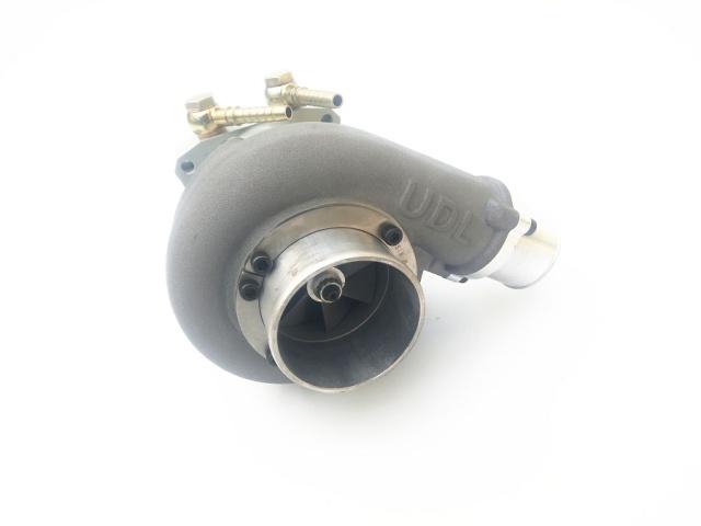 中东版丰田普拉多2700低速爬坡,普拉多3.5底挂版外观改装分享