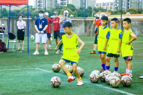 沈阳市足球青训,沈阳足球少年