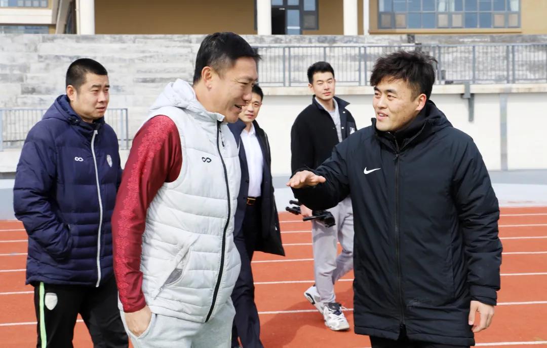 鏇叉尝闈掑矝,闈掑矝鏇叉尝