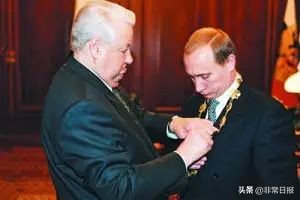 俄罗斯七大寡头谁最惨 (俄罗斯七大寡头给世界敲响警钟)