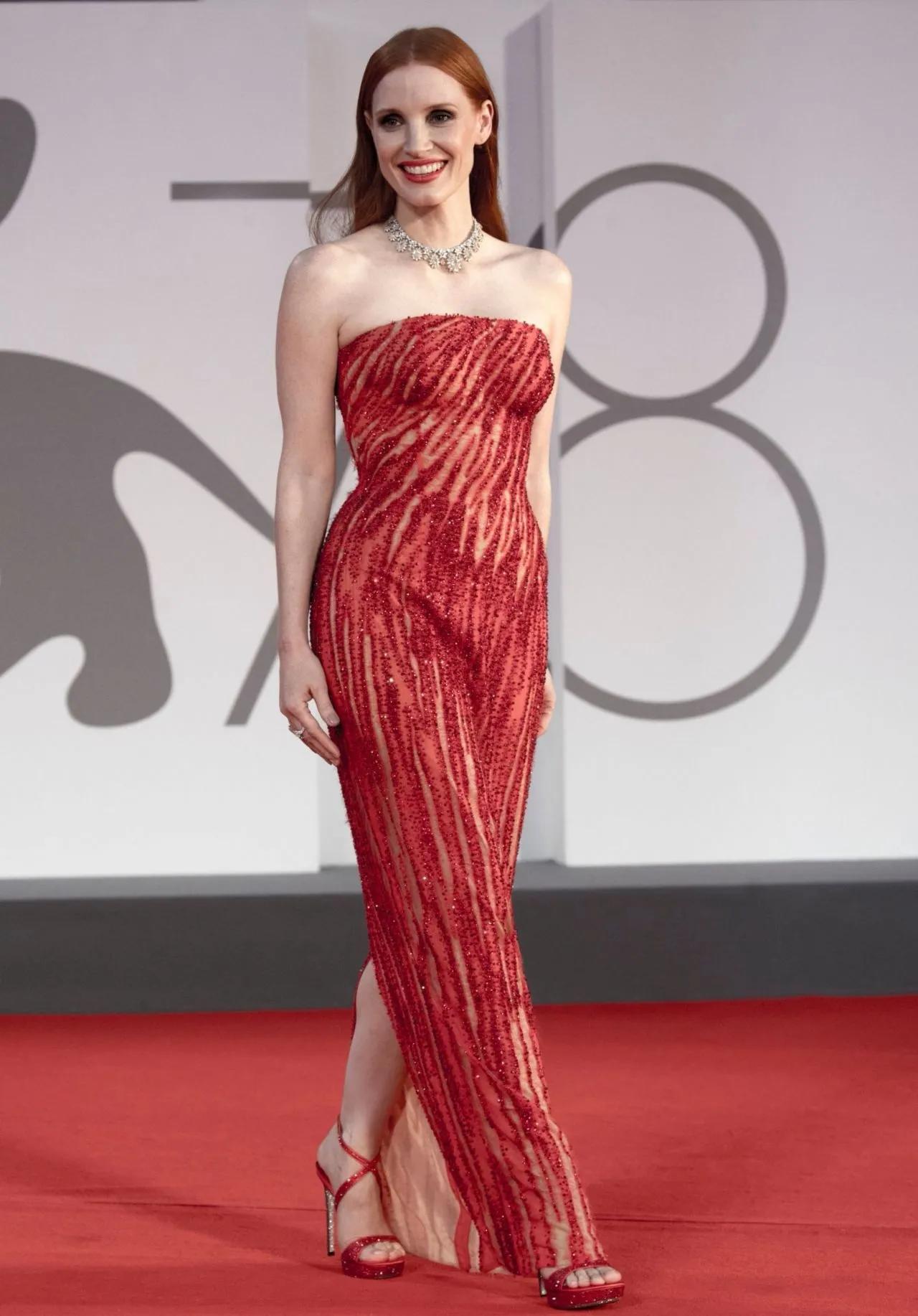 2022威尼斯红毯,戴安娜王妃出席伦敦晚会