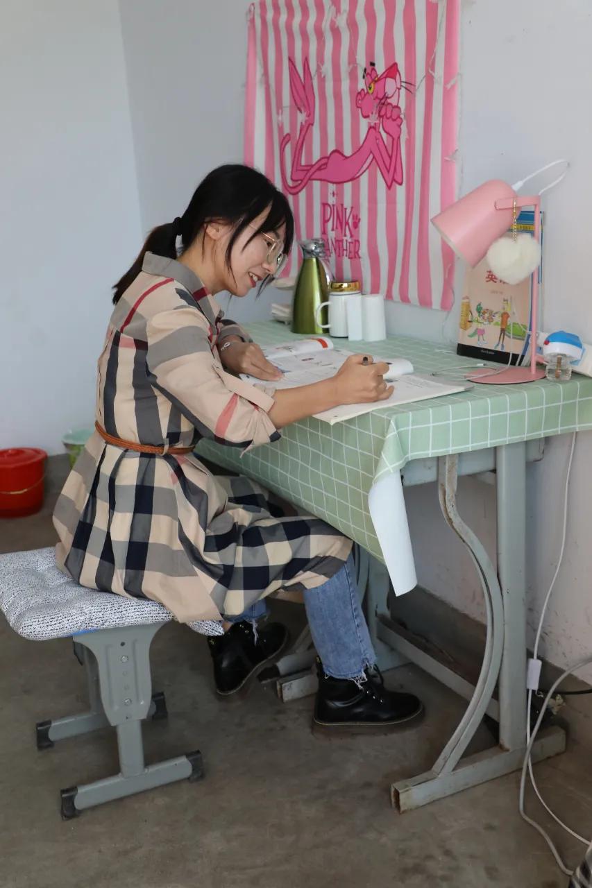 河北女孩儿意大利留学归来却到偏远山区教音乐，她把那里称作“世外桃源”