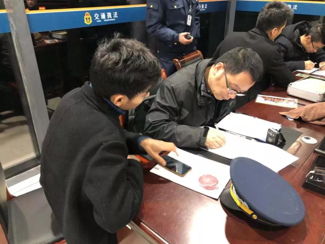 春运拼车非法营运,春运非法拉客