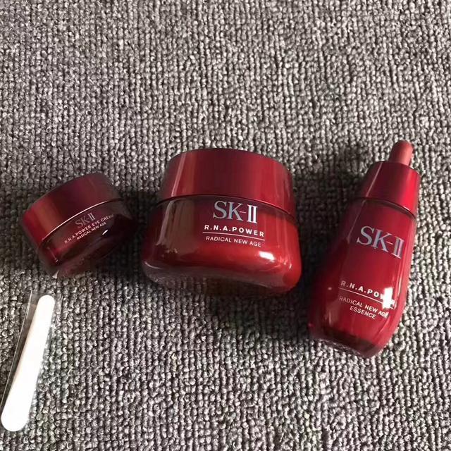 修护紧致提拉滋润保湿好用的面霜,18种抗皱紧致面霜排行榜