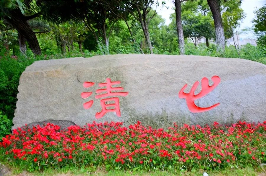 厉害了我的大学！100张图告诉你，有一种青春叫瑶湖高校！