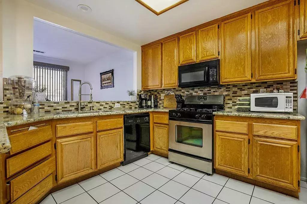 这地方三个月涨了4.1%！安大略高潜力值美房教你坐着赚钱！