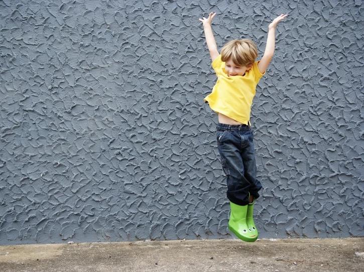 四岁小男孩切除150cm小肠,小孩子吃完饭剧烈运动急性肠梗阻