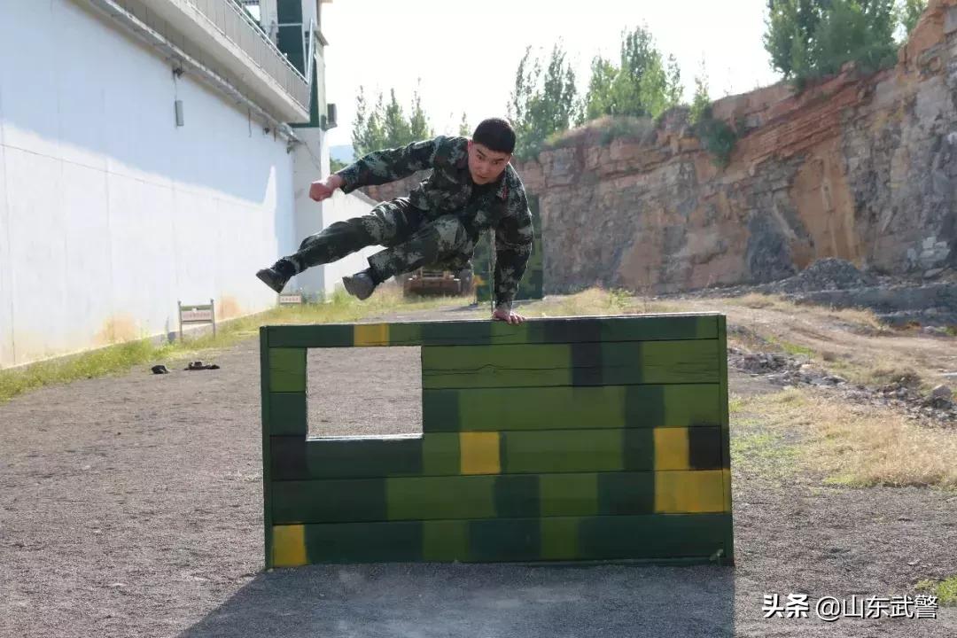 炎炎烈日算什么，成为拥有“硬核”技能的夏训达人“燃”起来！