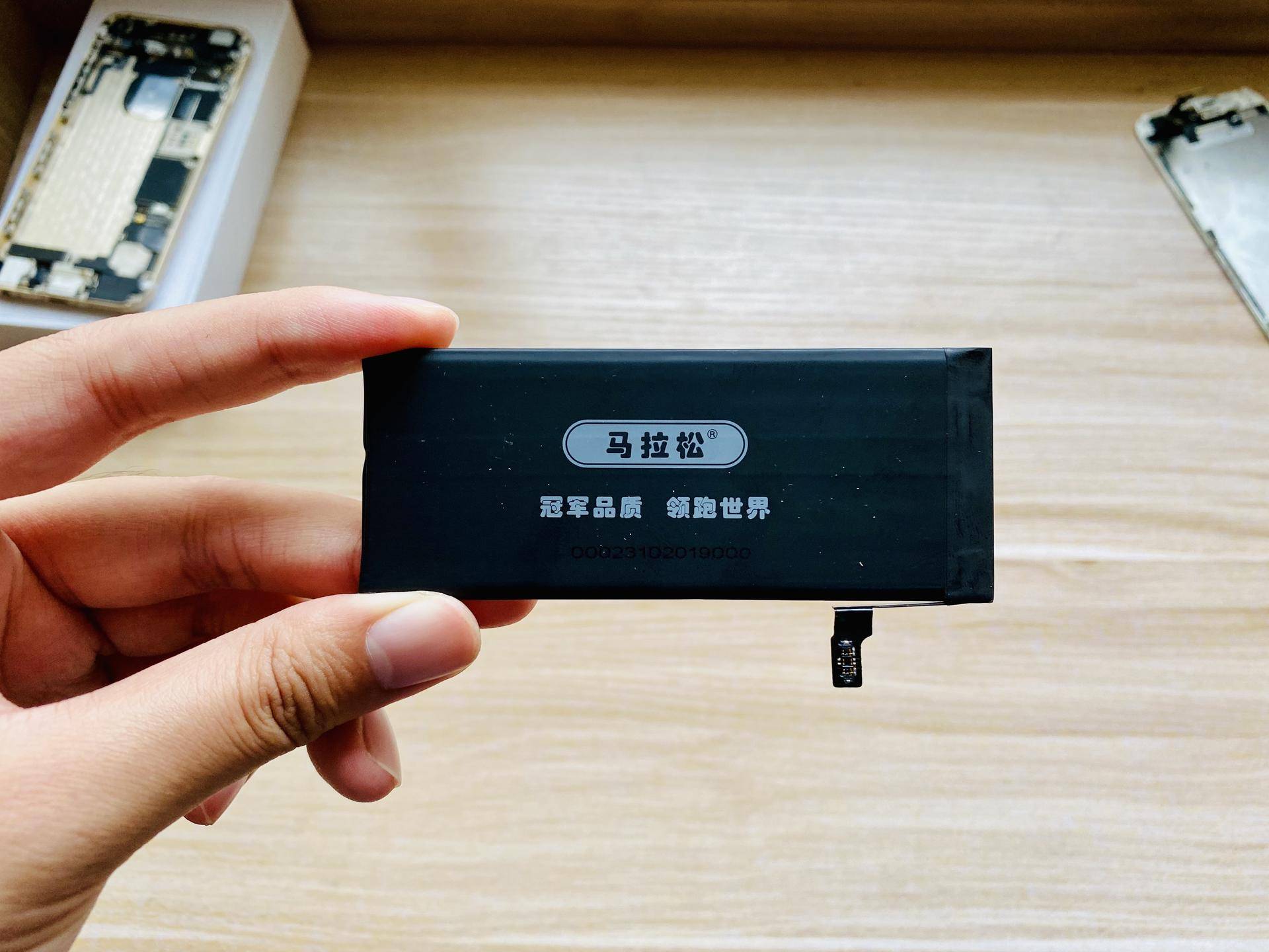 五年前的iphone对比三年前的安卓,五年前的iphone6还能用吗