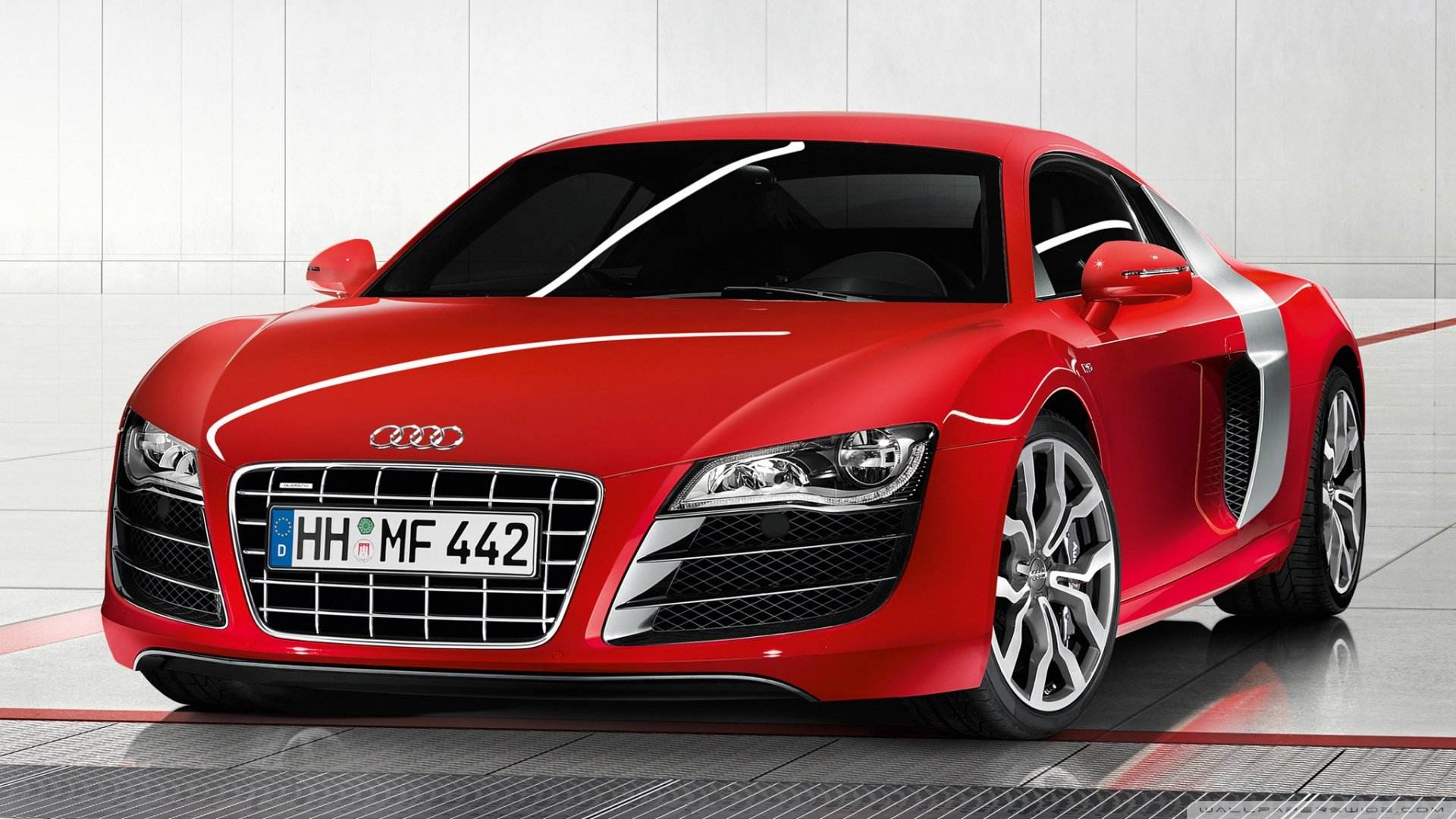 银灰色的汽车是最安全的