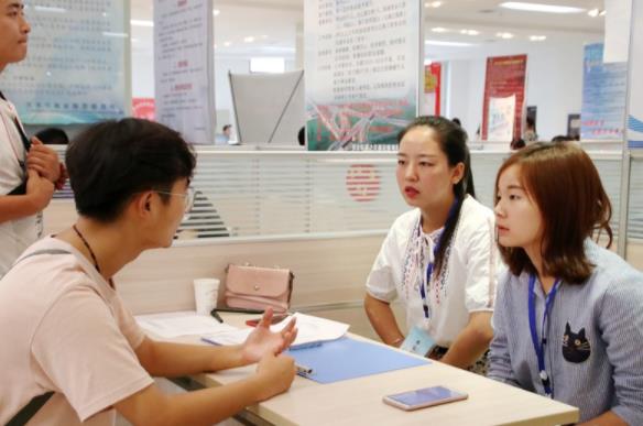 学计算机就是修电脑的,学计算机的都是修电脑的