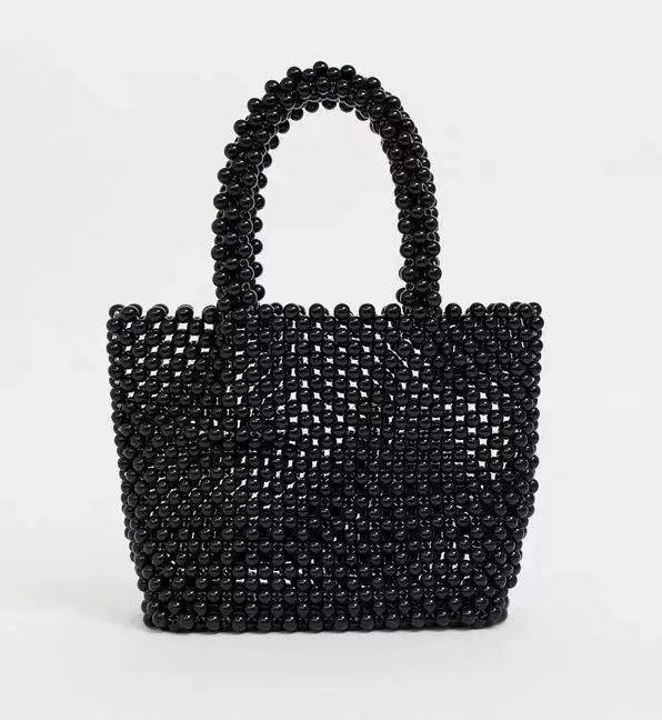 杨紫穿黑色连帽卫衣搭配,杨紫同款kk衣服