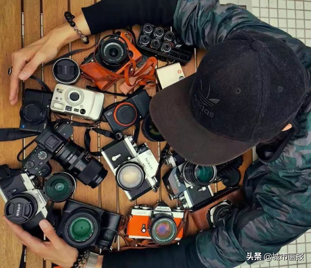 超3成上班族玩“副业”？职场PlanB没那么简单