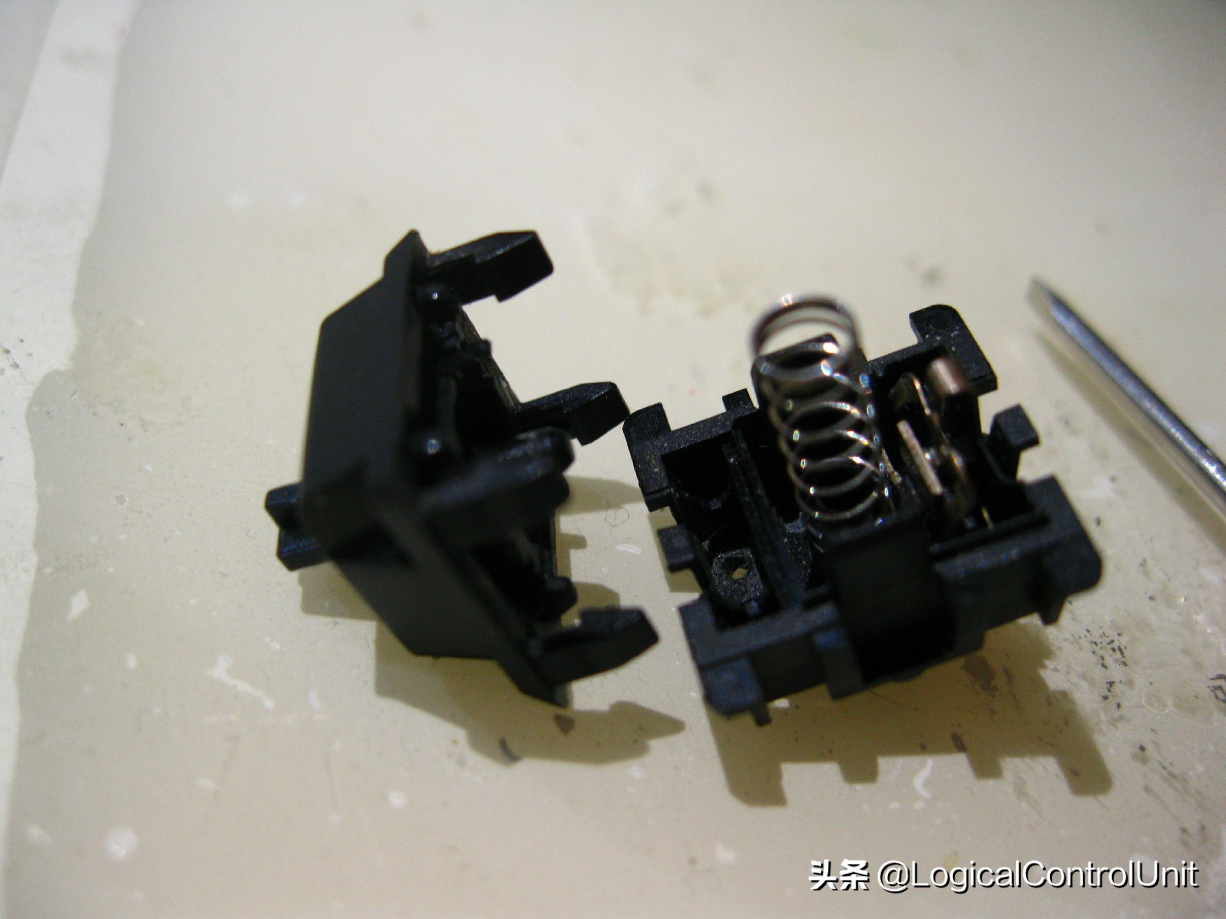 机械键盘按键不灵是轴体还是键帽,键盘按键不灵敏怎么解决