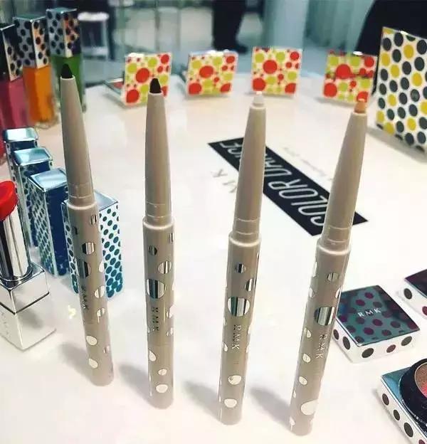 最新彩妆单品推荐,初春彩妆流行趋势