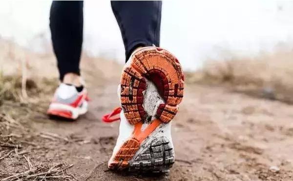 nikenext%穿多长时间,nikenext%2不穿会开胶吗