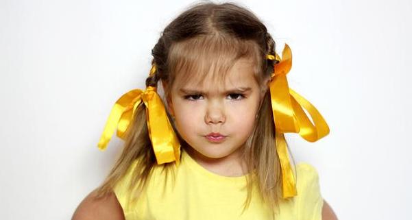 孩子性格倔强固执该怎么去引导,怎么培养孩子迎难而上的思维