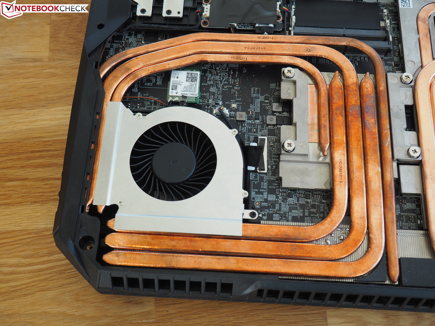 微星gt72测评,电竞本微星ge76评测