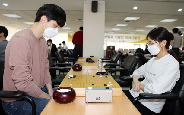 lg杯16强战韩国棋手,第28届lg杯最新赛况