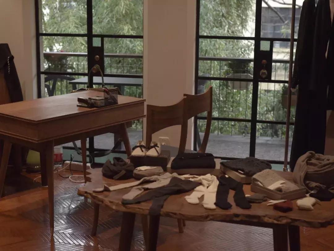 当你自以为穿得很潮去买手店 (时髦又小众魔都买手店逛街攻略)