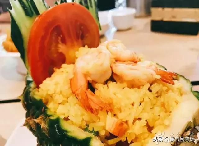 深圳二号线地铁美食,深圳地铁11号线美食攻略朋友圈