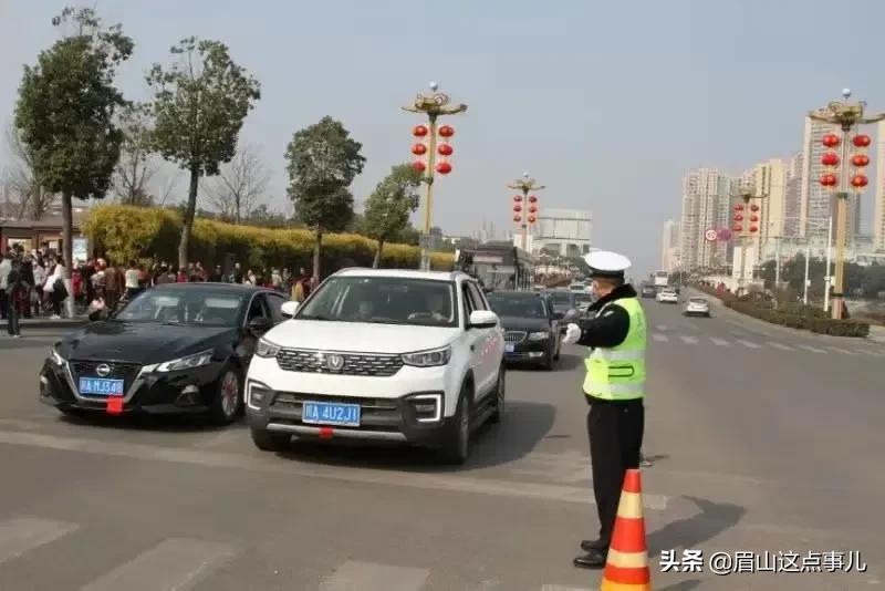 眉山水街火爆视频,眉山东坡印象水街今日现状