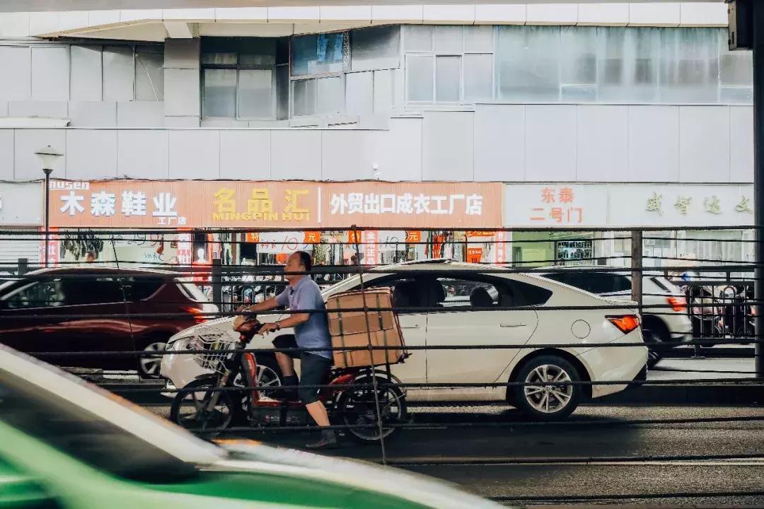 荷花池vs春熙路,成都荷花池攻略技巧