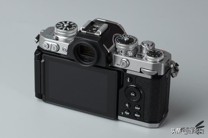 复古相机新选择尼康zfc上手体验,尼康fm2顶级功能