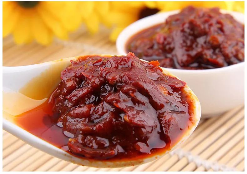 炒菜煮面条,自制牛肉豆瓣酱的家常做法