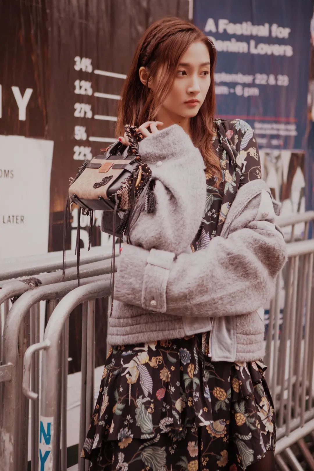 蔻驰经典款包包都有哪些,蔻驰包包哪几款是经典款