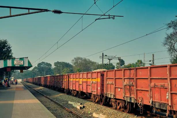 印度中国绿皮火车,中国人游印度各种吐槽