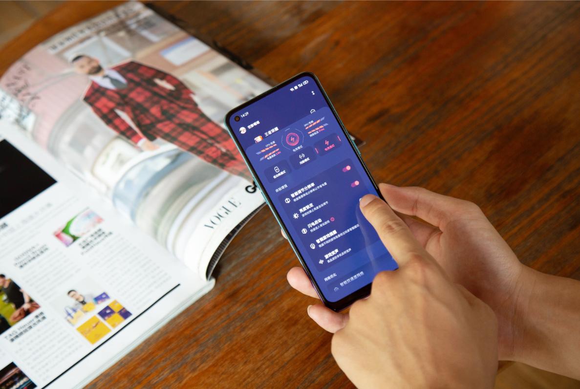 天玑800u玩游戏真不行吗,天玑800u能超过835吗