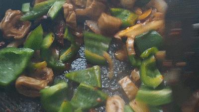 烧的肥肠怎么又软又大个,干锅肥肠最完美做法