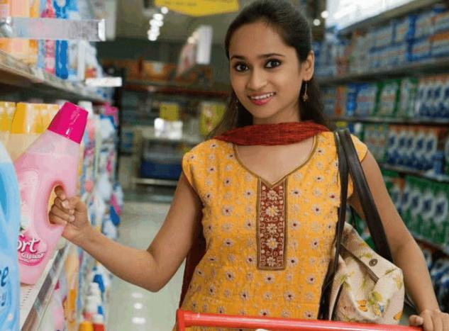 印度富婆来中国炫富被震撼纪录片,印度富婆来中国炫富完整视频