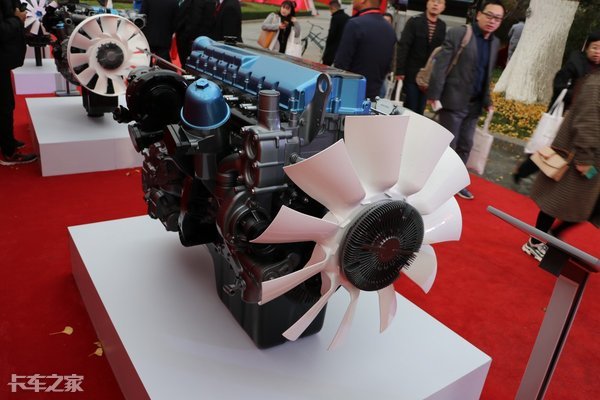 发动机的最佳空燃比为多少,发动机空燃比多少是正常