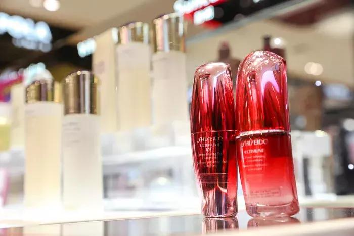 代购卖1000多的护肤品大概有哪些,代购一套护肤品赚多少