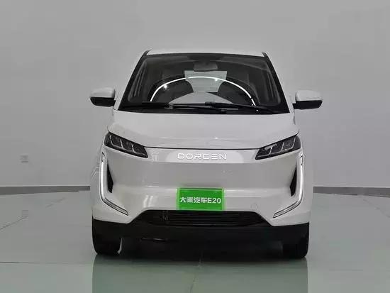 法拉利f82022款,法拉利f8mansory套件