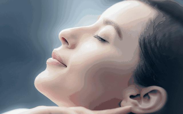 芙荑说成分：玻尿酸，补水界的“扛把子”