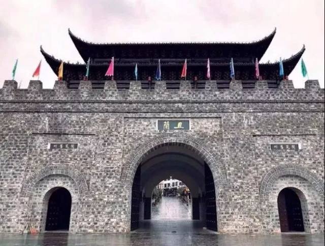 到贵州旅游报团价格表,洛阳去贵州旅游要多少钱